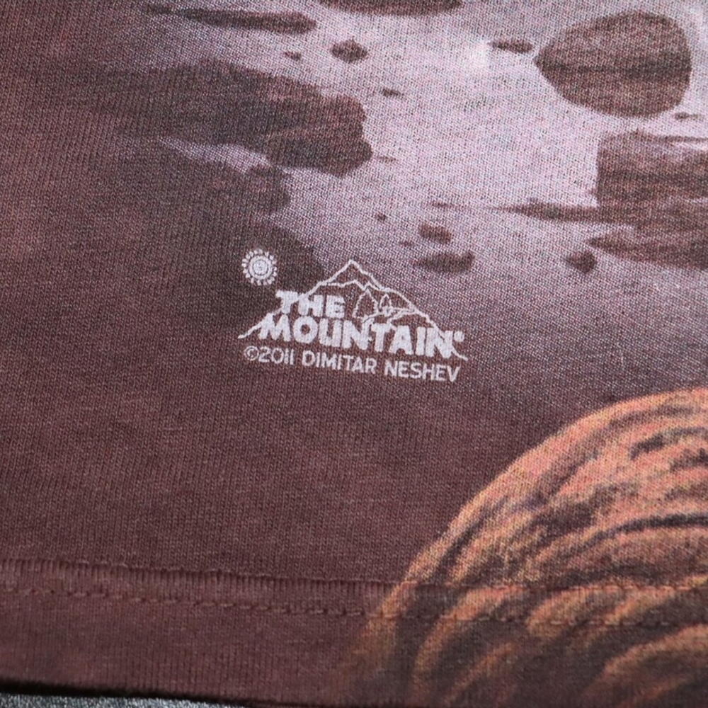 The Mountain Eagles AOP Shirt Medium Tie-Dye USA Made. Canada. 2011. Vintage - Picture 6 of 9